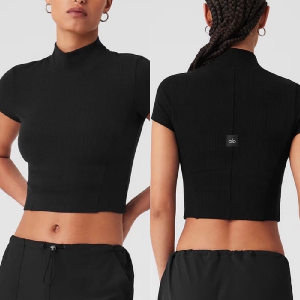 Alo Yoga Wellness Black Rib Mock Neck Short Sleeve